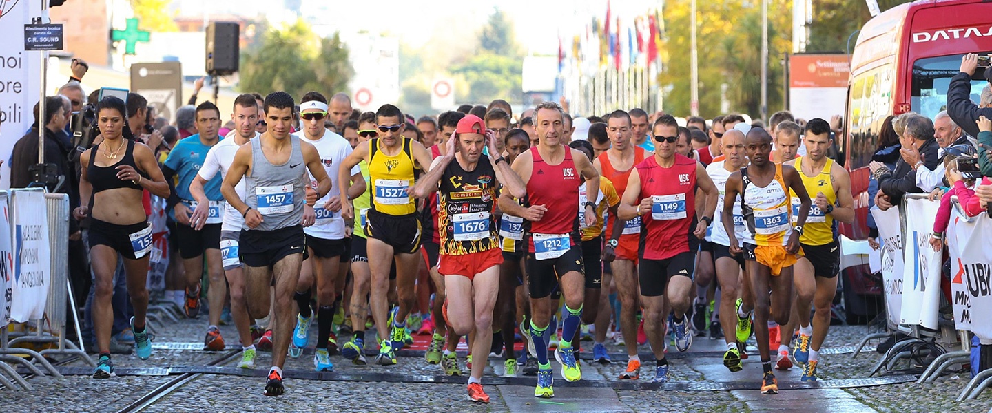 Partenza mezza maratona 2016 alm